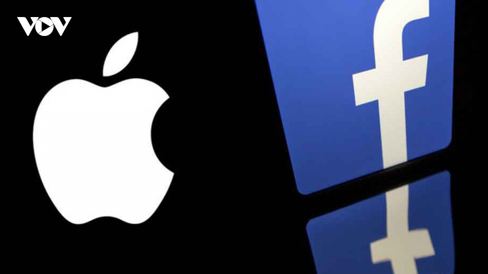 Facebook và Apple ký thỏa thuận tạm thời không thu hoa hồng