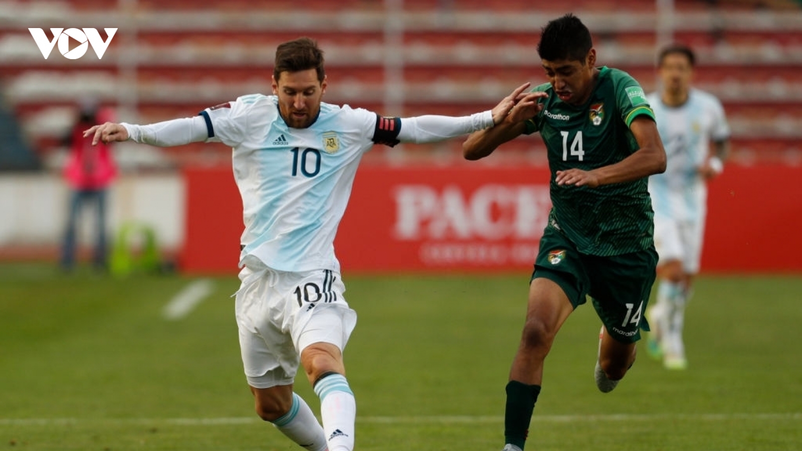 Messi ghi dấu ấn, Argentina ngược dòng đánh bại Bolivia
