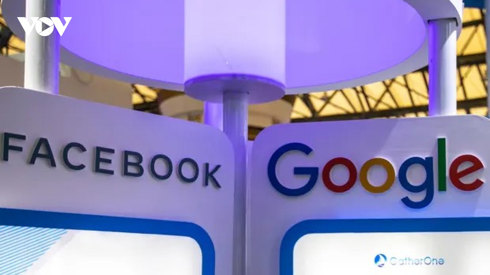 Tương lai của báo chí phụ thuộc vào mối quan hệ với Google và Facebook