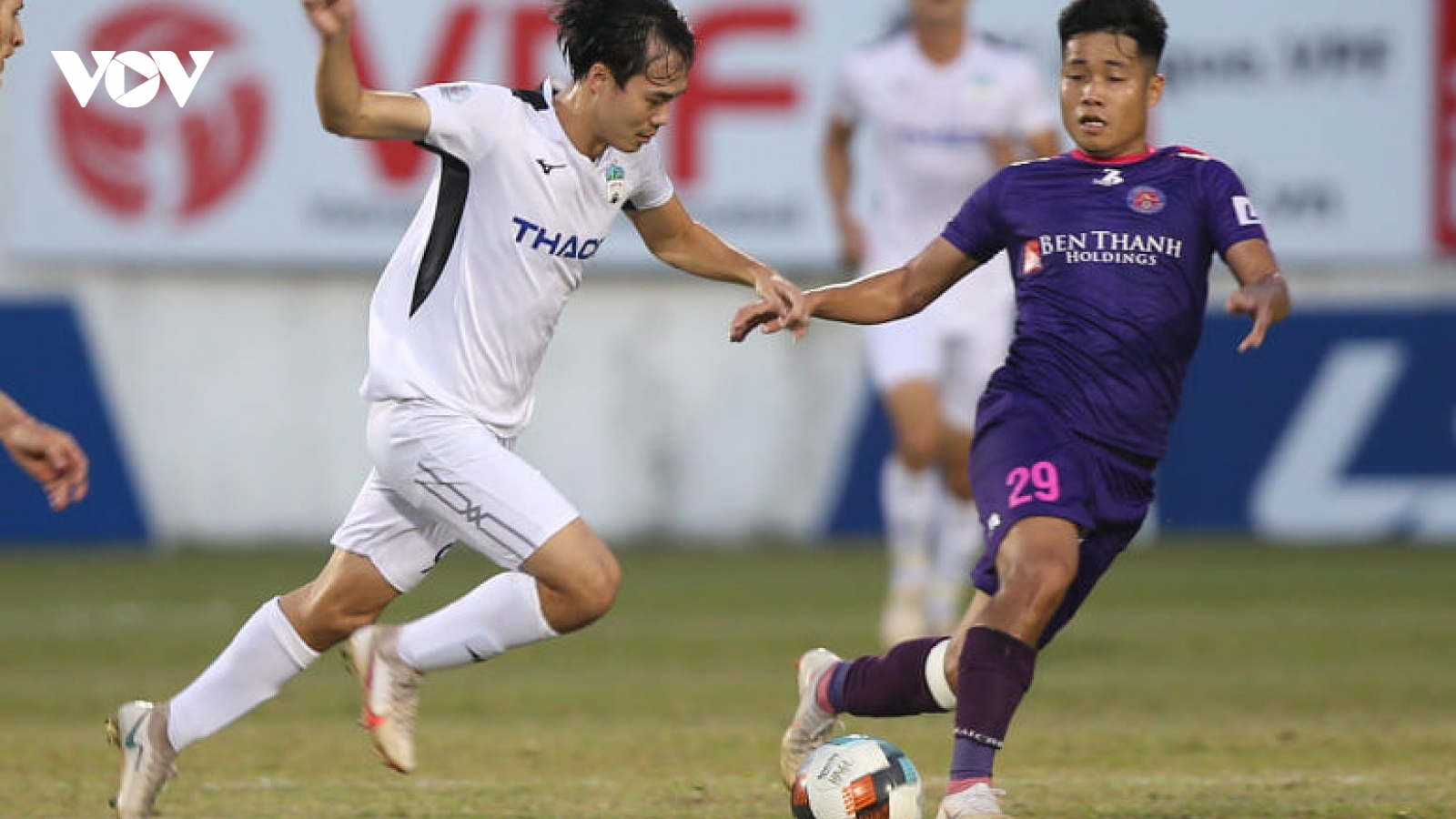 HAGL có thành tích tệ nhất giai đoạn II V-League 2020