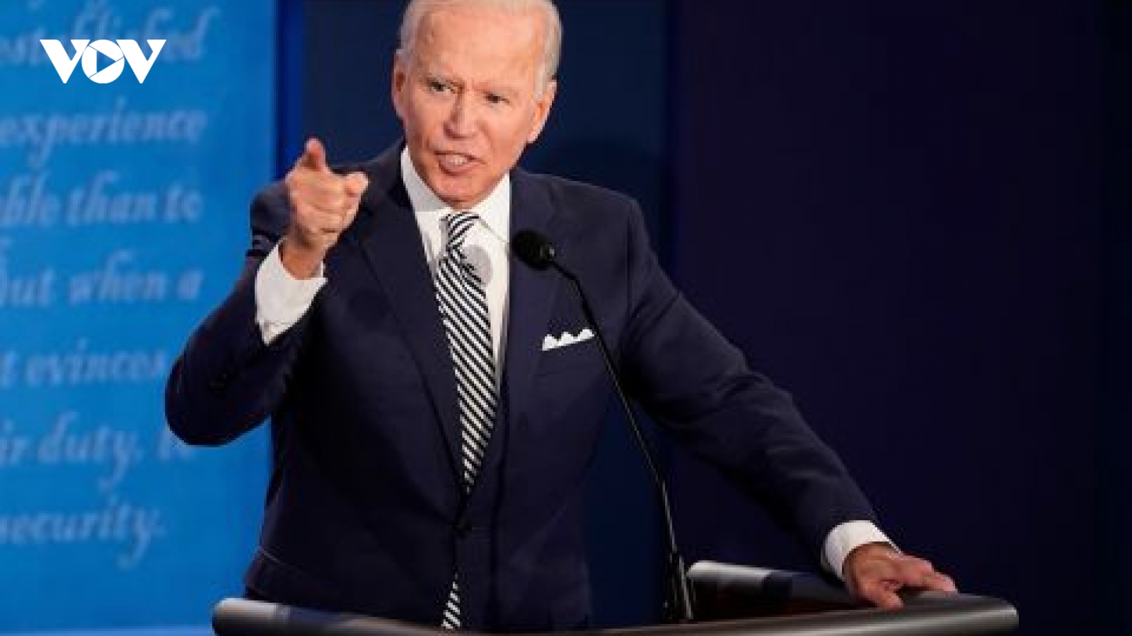 Biden: Ông Trump trả thuế cho Trung Quốc cao gấp 50 lần so với mức đóng ở Mỹ