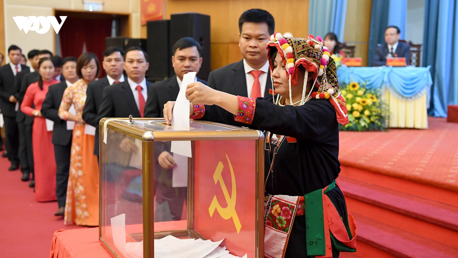 48 người trúng cử Ban Chấp hành Đảng bộ tỉnh Tuyên Quang khoá mới