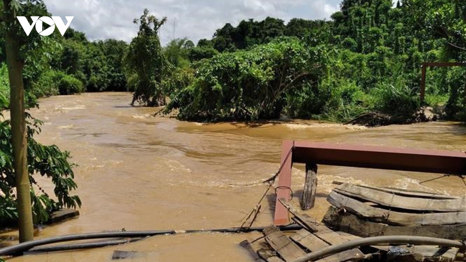 Mưa lũ gây sạt lở ngập lụt tại huyện Krông Nô, Đăk Nông