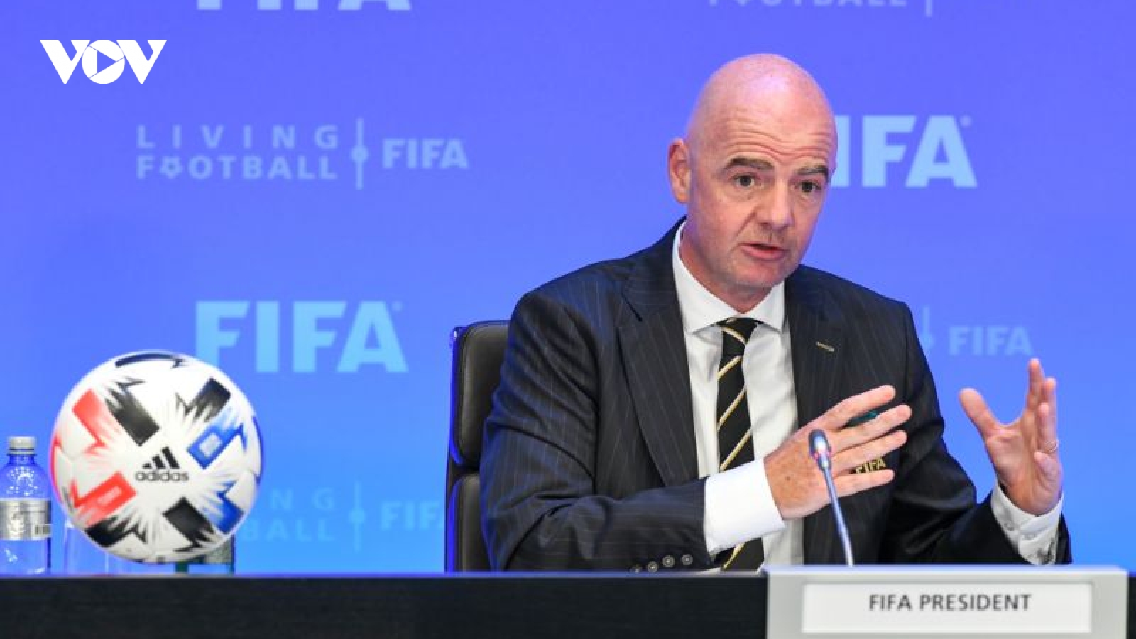 Chủ tịch FIFA mắc Covid-19