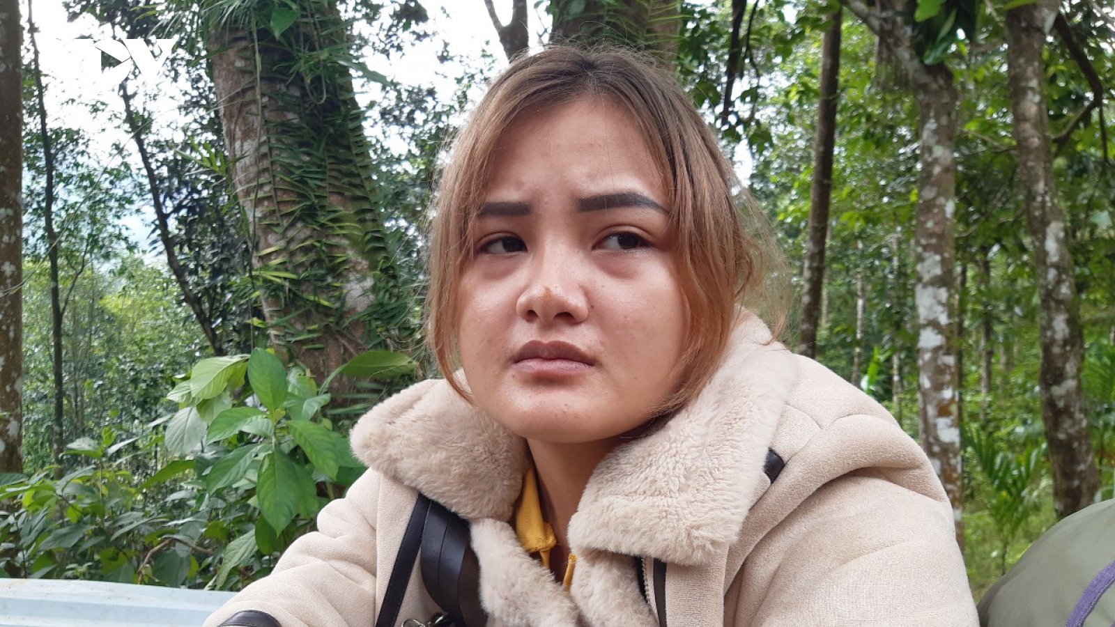 Nỗi đau đớn tột cùng của cô gái mất 8 người thân ở Trà Leng