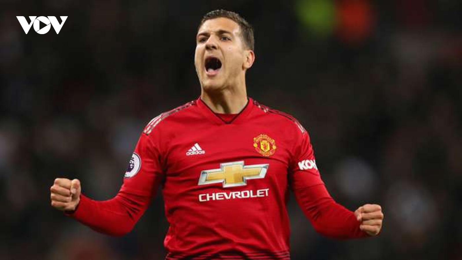 Chuyển nhượng 3/10: MU chia tay Diogo Dalot, HLV Mourinho đón "sát thủ"
