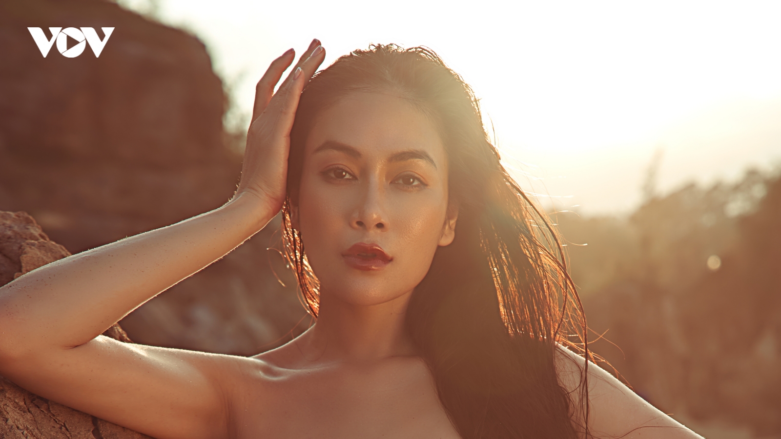 Sao Mai Tuyết Nga: "Đăng ảnh bikini lên mạng không phải là để thu hút đại gia"