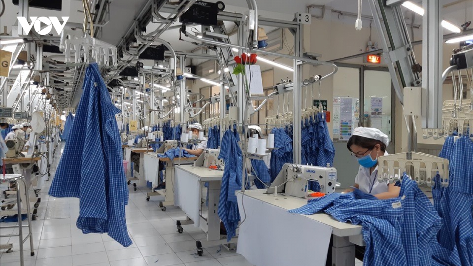 Ách tắc thủ tục hành chính, vốn, lãi suất, doanh nghiệp cần sự hỗ trợ
