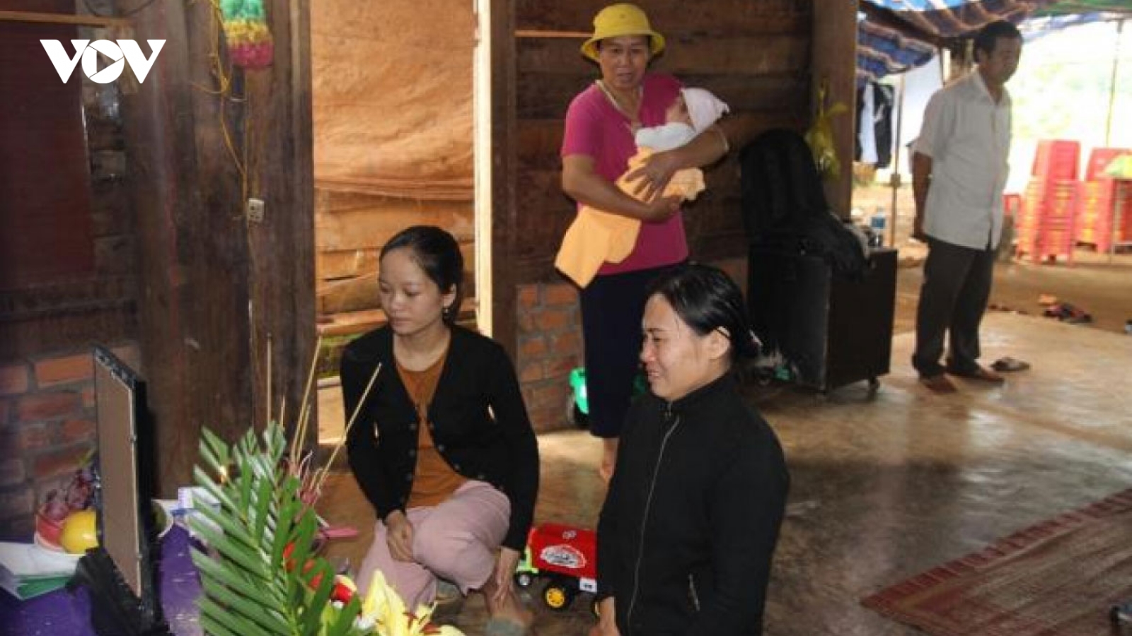 Nóng 24h: Điều tra vụ gia đình người tử nạn tại Rào Trăng 3 bị chiếm đoạt tiền
