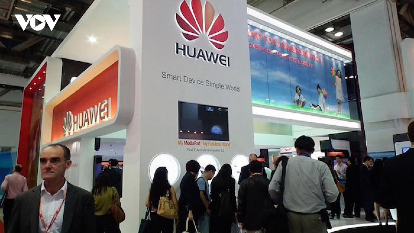 Nhiều công ty Nhật Bản yêu cầu Mỹ chấp thuận để bán linh kiện cho Huawei