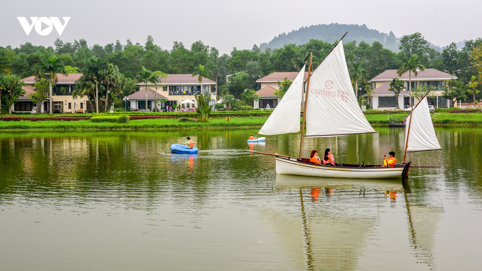Khách sạn, resort vượt bão Covid: Khách nội địa là “phao cứu sinh”
