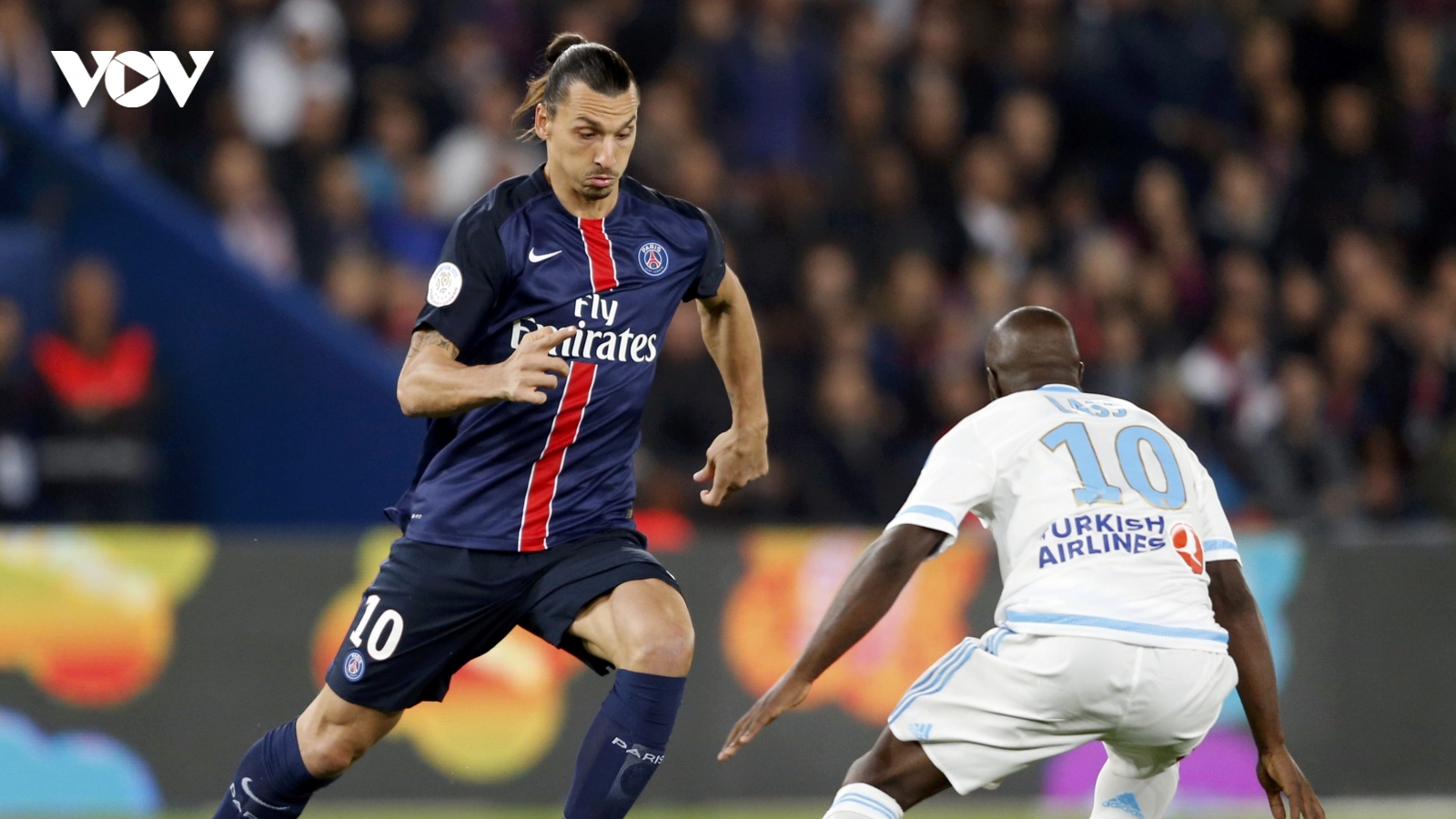 Ngày này năm xưa: Ibrahimovic đi vào lịch sử PSG