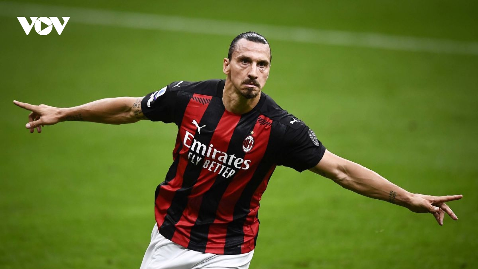 Zlatan Ibrahimovic khỏi Covid-19, sẵn sàng tham dự trận derby Milan