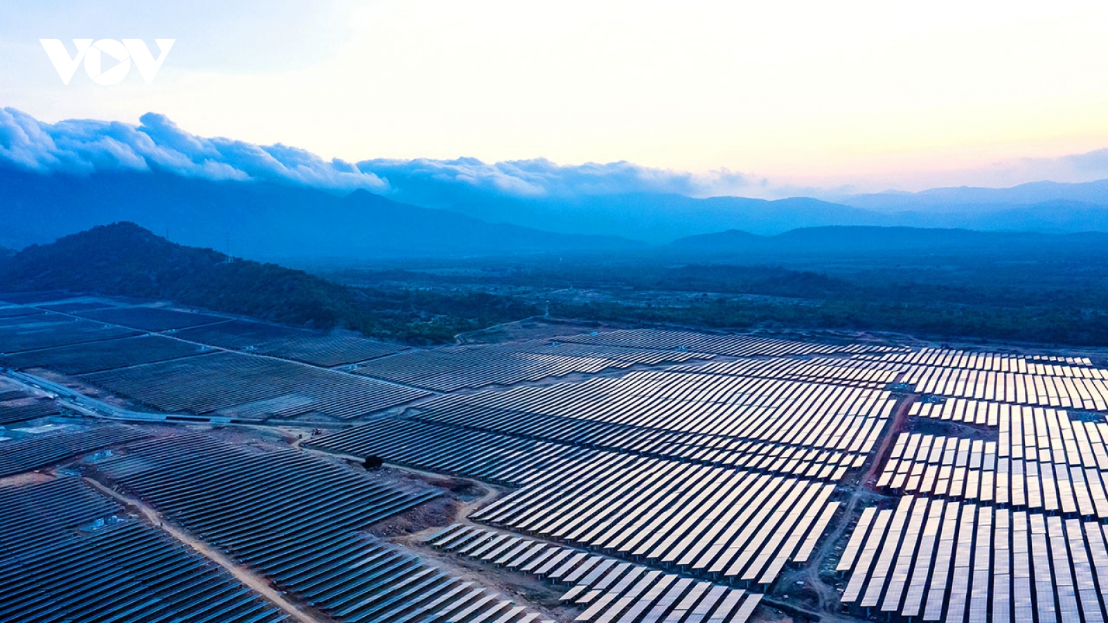 Ninh Thuận khánh thành nhà máy điện mặt trời lớn nhất Đông Nam Á