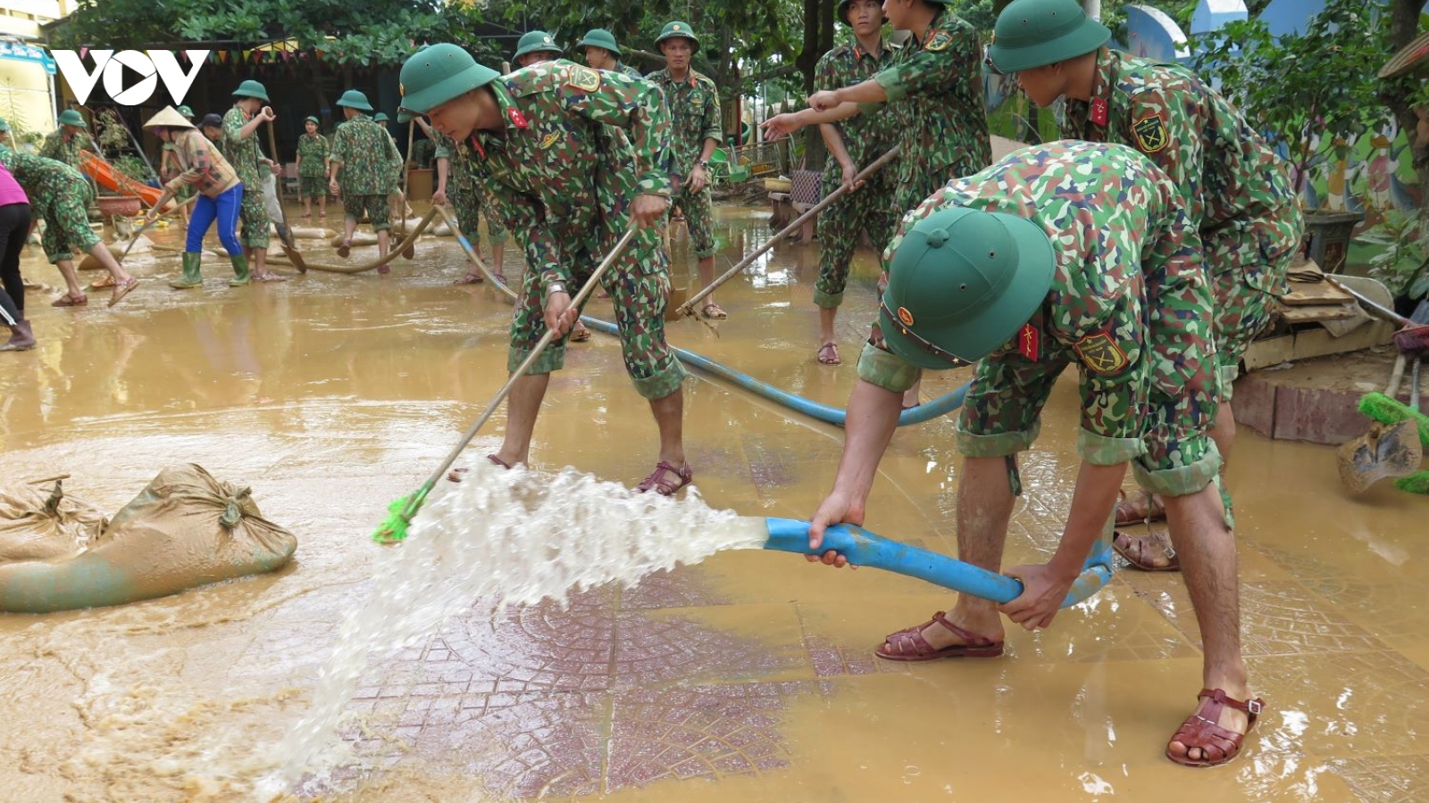 Nỗi lo bão chồng lũ tại Quảng Bình