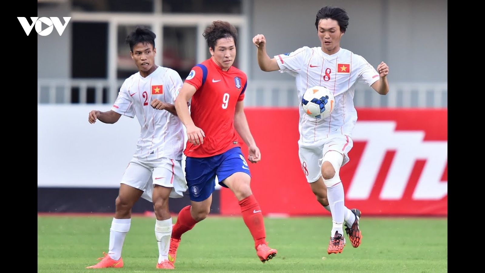Ngày này năm xưa: Công Phượng, Tuấn Anh cùng U19 Việt Nam "thảm bại" trước Hàn Quốc