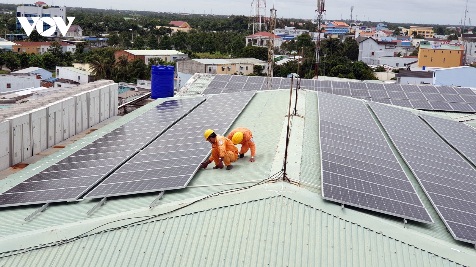 Điện mặt trời mái nhà đang phát triển mạnh mẽ tại phía Nam