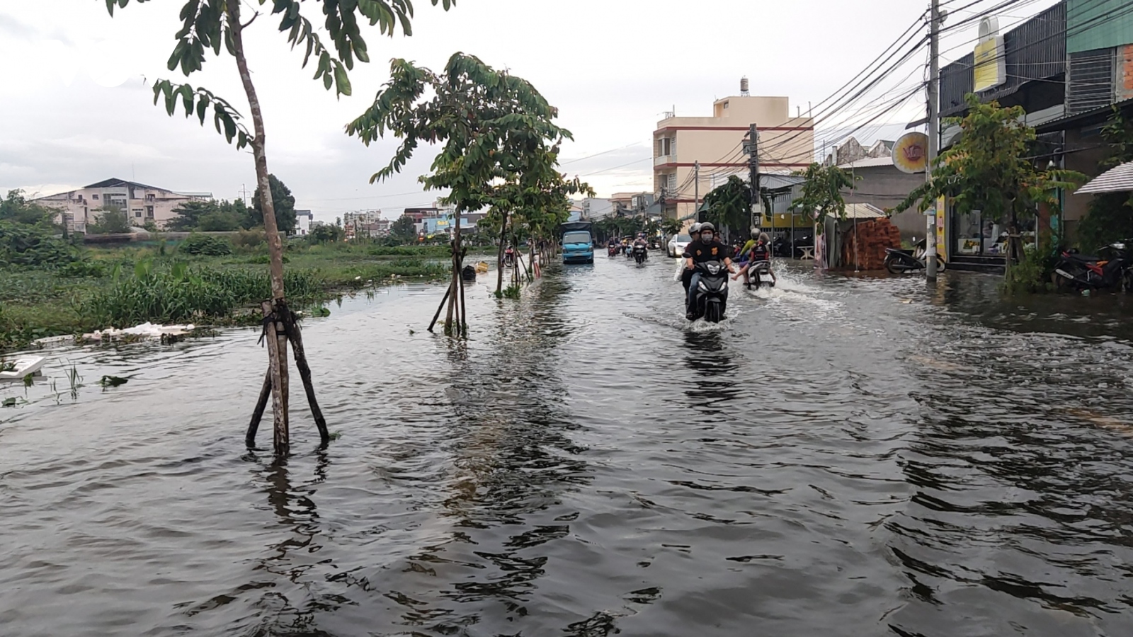 Hồ Bún Xáng - nỗi sợ của người dân Cần Thơ khi mưa bão, triều cường