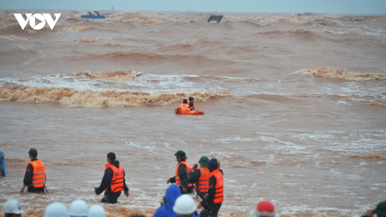 36 dead, 12 missing in central Vietnam floods