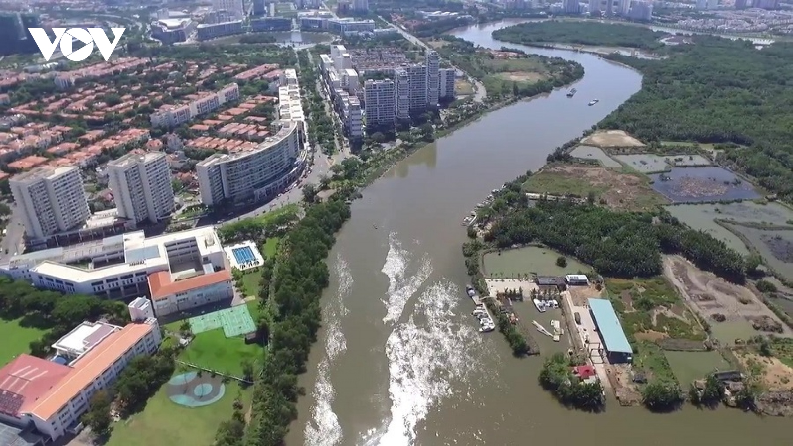 Gỡ rào cản để tránh hình thành những khu đô thị có khuyết tật