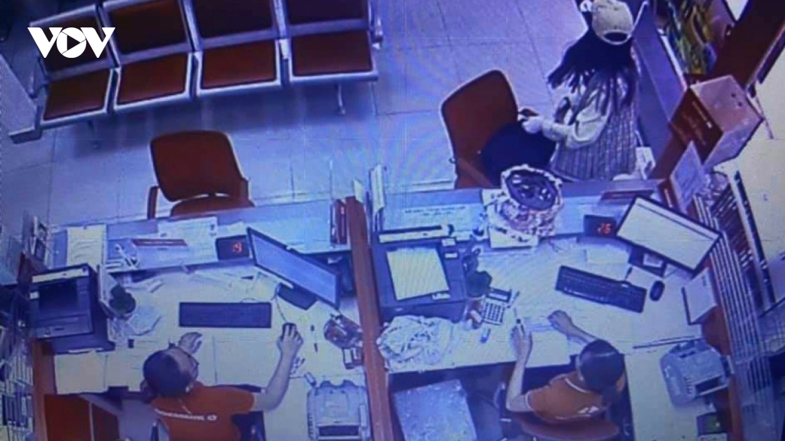“Nữ quái” cướp hơn 2 tỷ đồng tại ngân hàng ở TP.HCM đã bị bắt