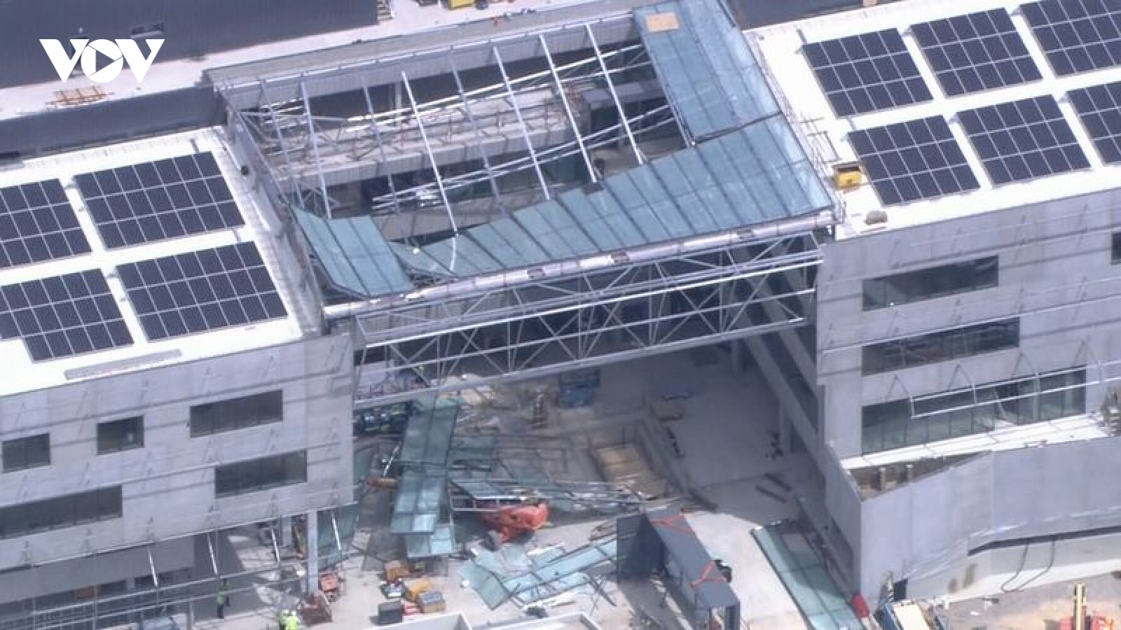 Sập trần nhà trong khuôn viên trường đại học ở Australia, 1 người thiệt mạng