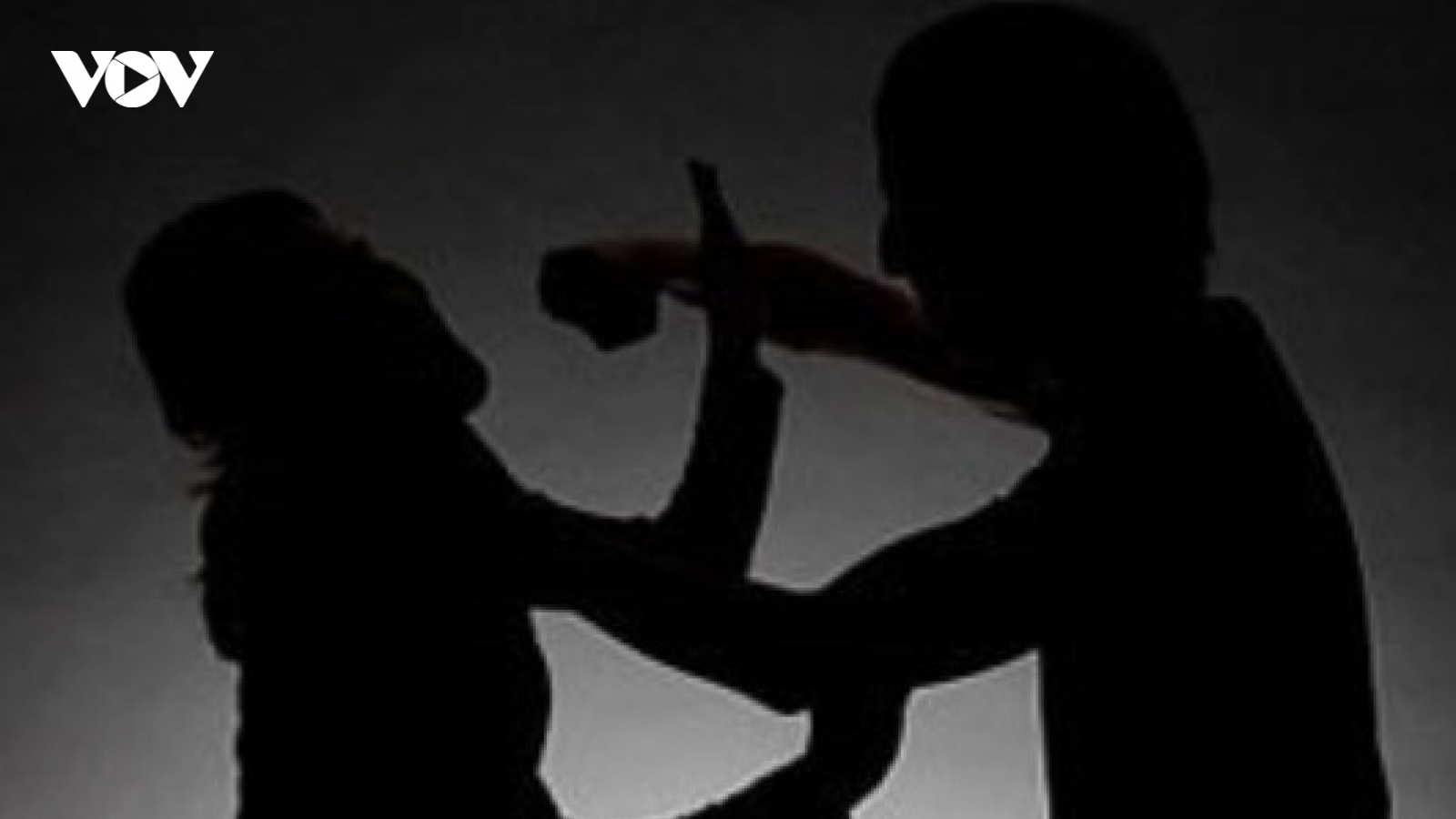 Nghi án con trai sát hại mẹ đẻ rồi rạch bụng tự sát