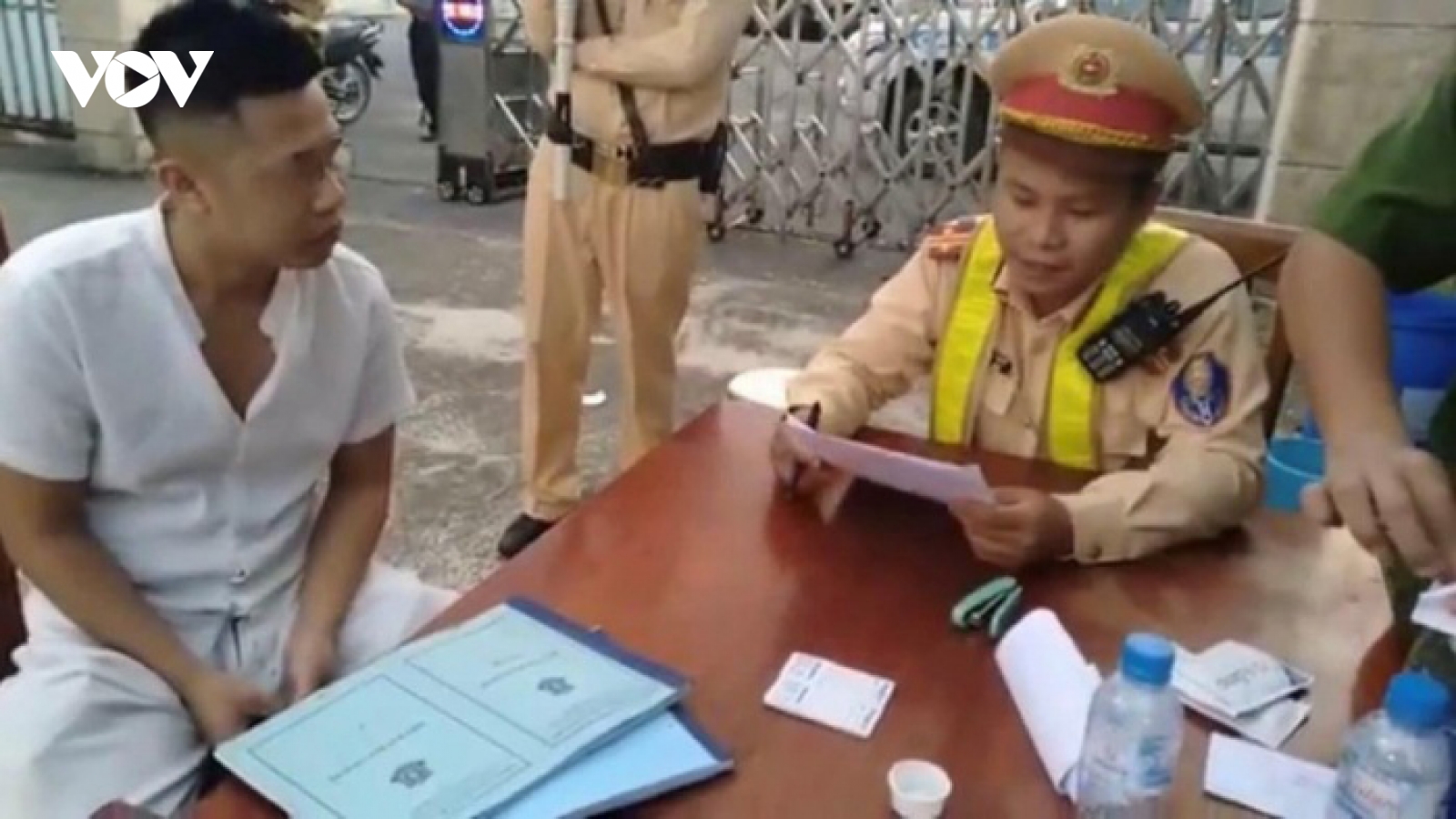 Phát hiện nhiều lái xe dương tính ma túy trên cao tốc Hà Nội – Lào Cai