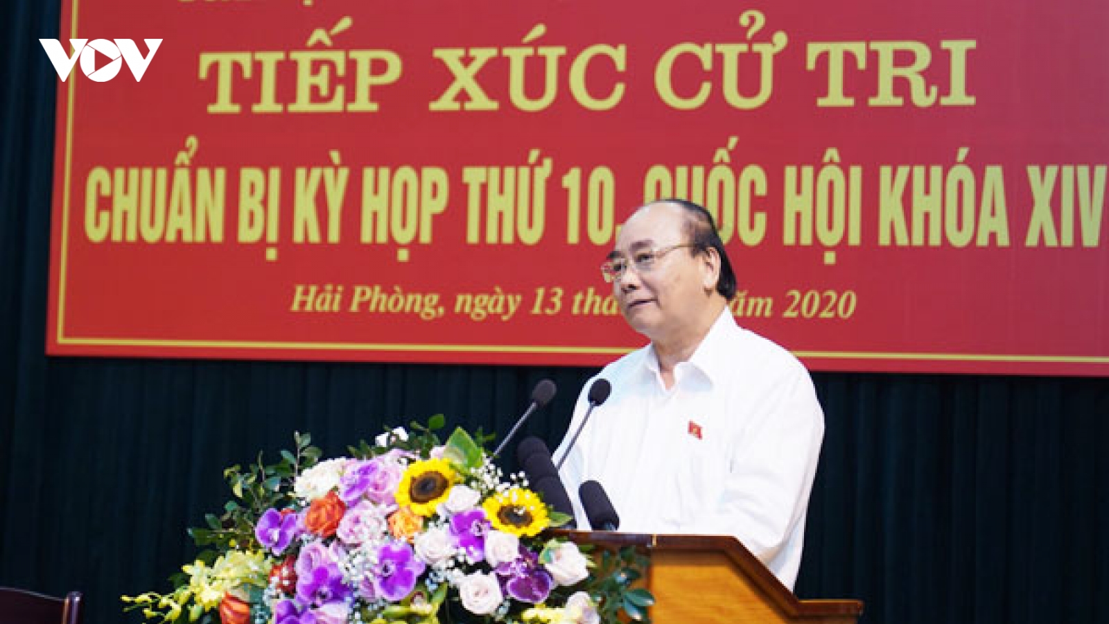 Thủ tướng: "Cần thiết thì phải xử lý nghiêm nếu có vi phạm về SGK"