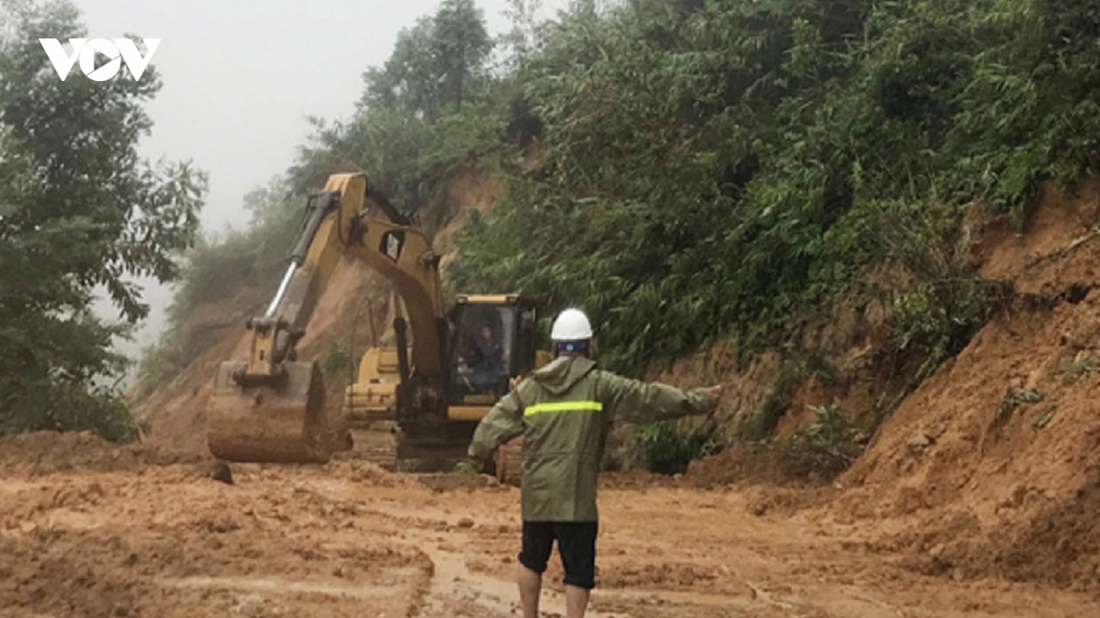 Thông đường 71 vào Thủy điện Rào Trăng 3, tìm thấy thi thể thứ 4  