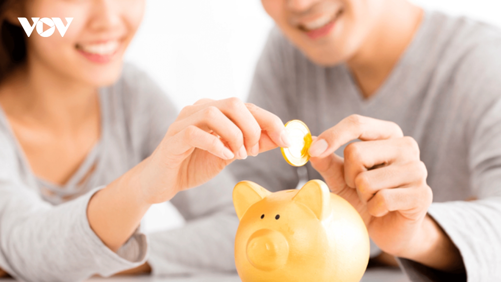 Chẳng ai nghèo mãi nếu như biết tiết kiệm và tiêu tiền đúng cách