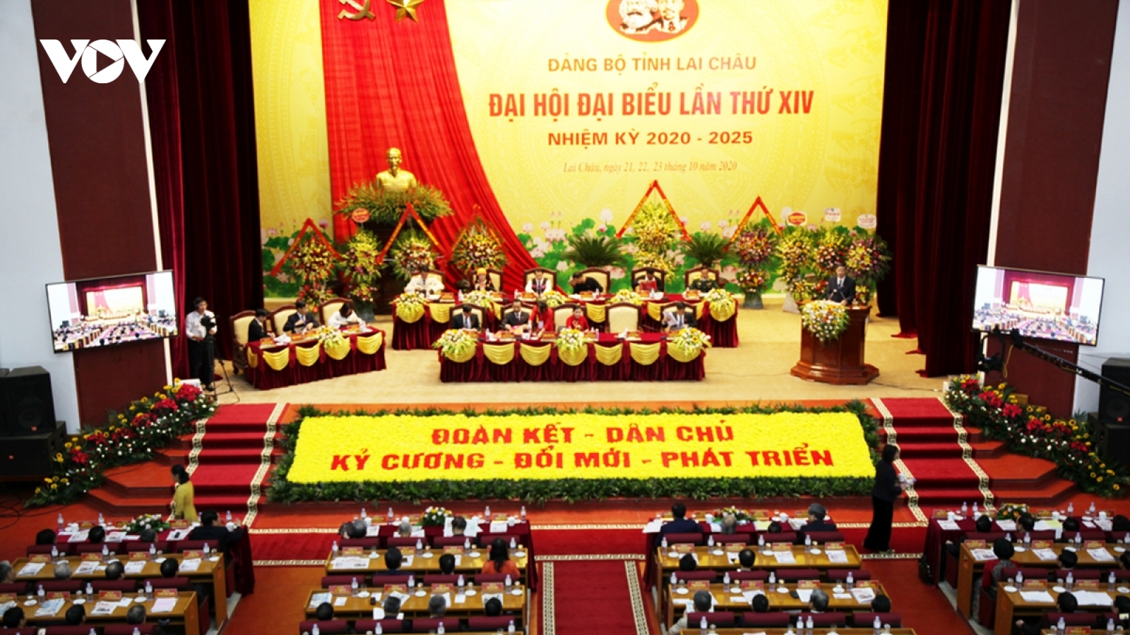 Trưởng Ban Tổ chức Trung ương dự Đại hội Đảng bộ tỉnh Lai Châu