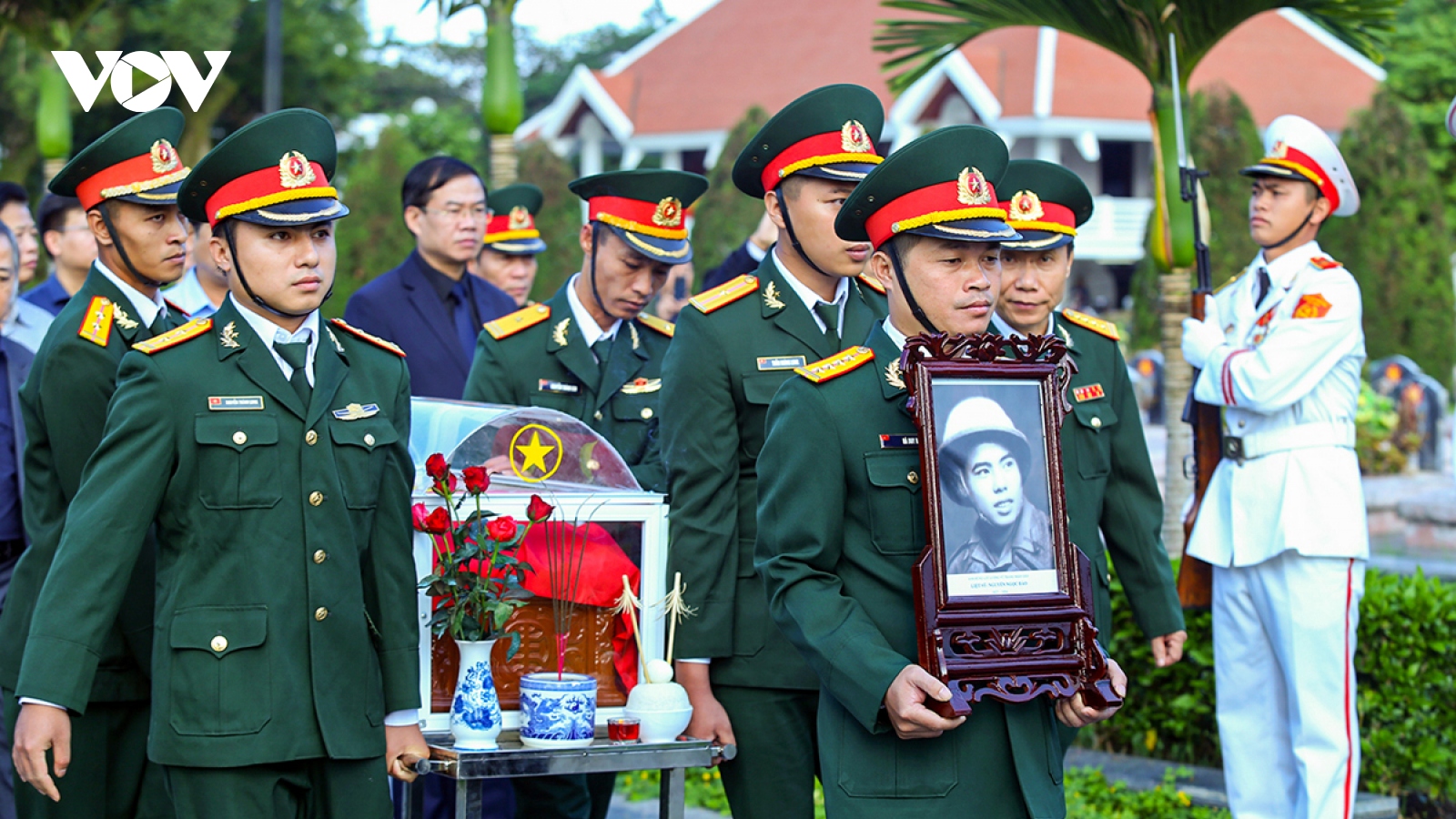 Truy điệu, an táng Anh hùng LLVT nhân dân, liệt sỹ Nguyễn Ngọc Bảo