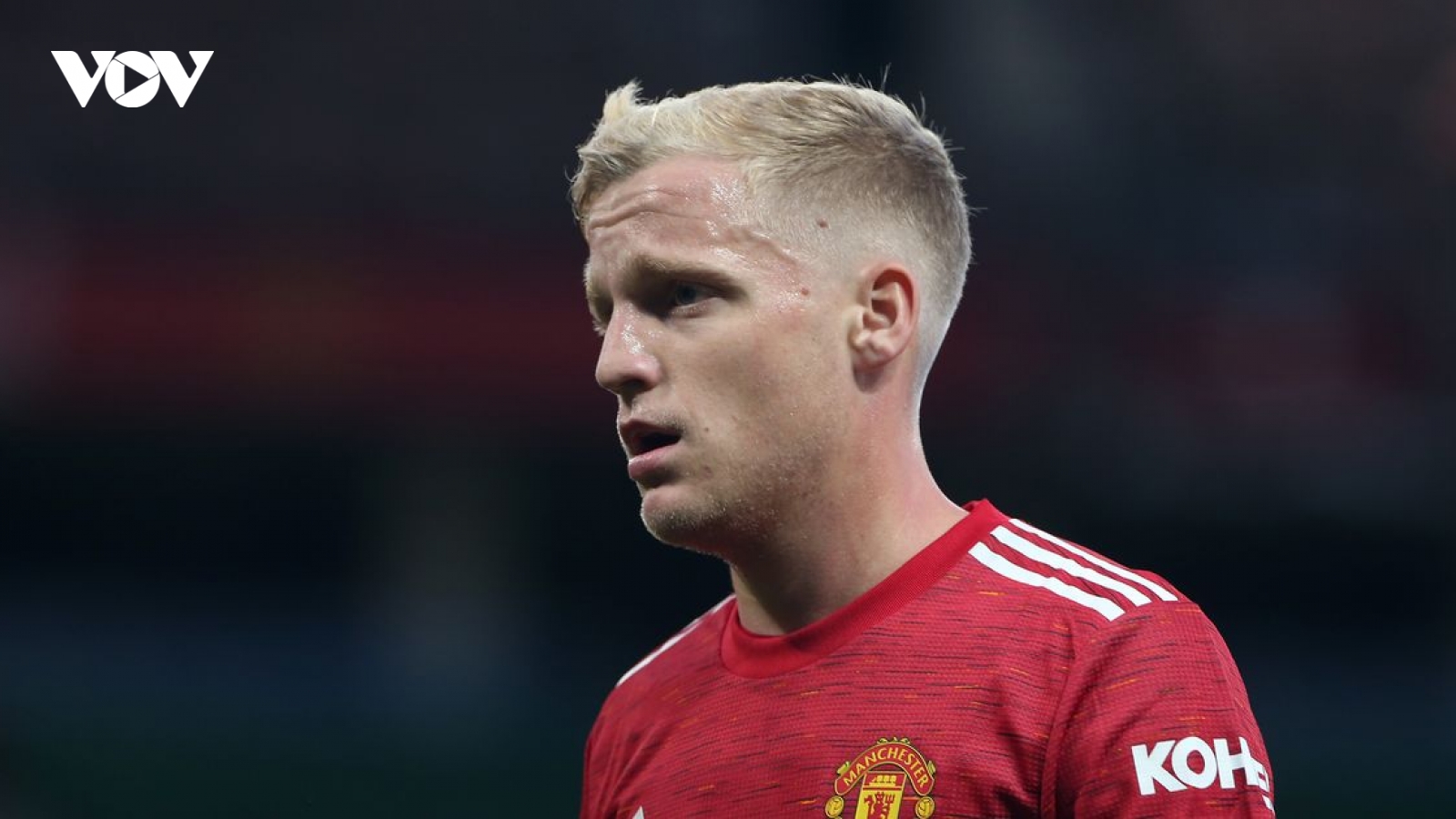 Patrice Evra: "MU không cần Van De Beek"
