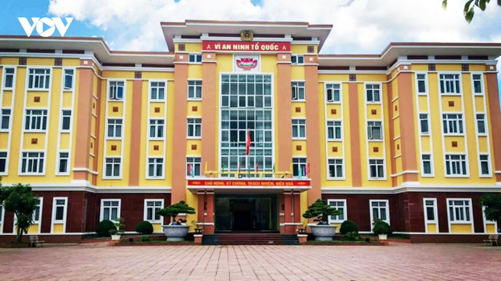 Khai trừ Đảng 5 cán bộ Công an Lai Châu