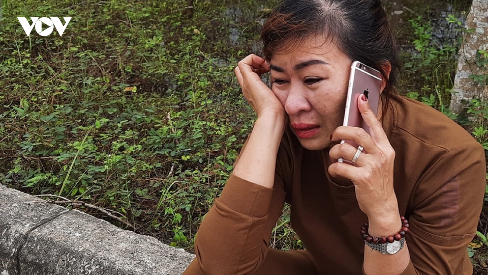 Người thân của công nhân mất tích ở Thủy điện Rào Trăng 3 ngóng đợi tin