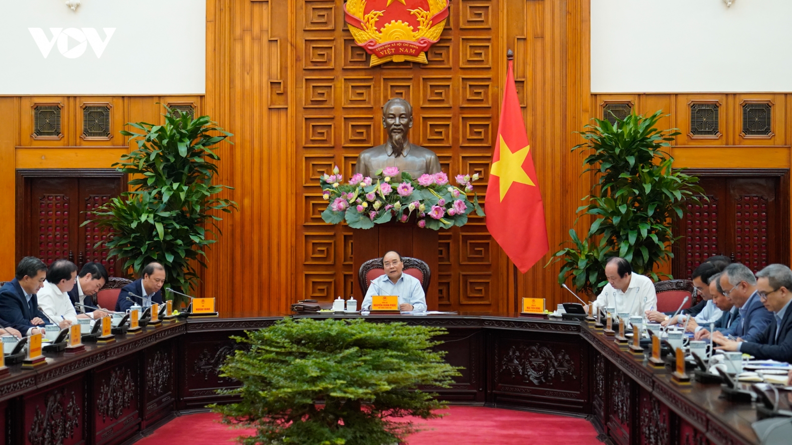 Thủ tướng chỉ đạo phải chuẩn bị tốt nhất cho Hội nghị ASEAN 37