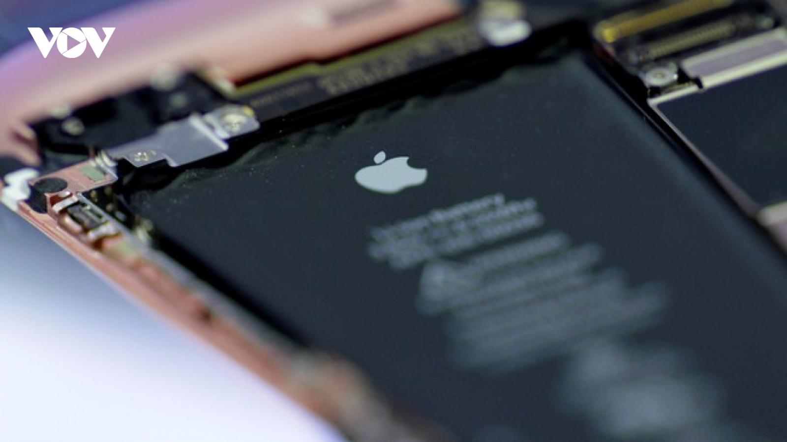 Apple mất thêm 113 triệu USD do bê bối liên quan đến pin iPhone