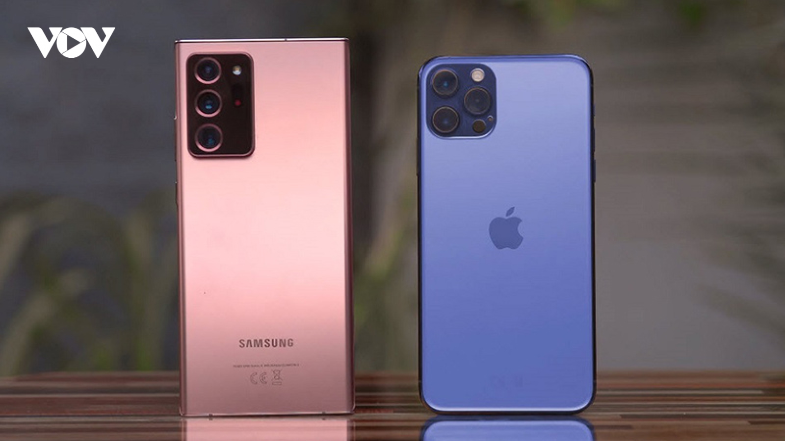 iPhone 12 đánh bại Galaxy Note20 Ultra trong phép thử đời thực