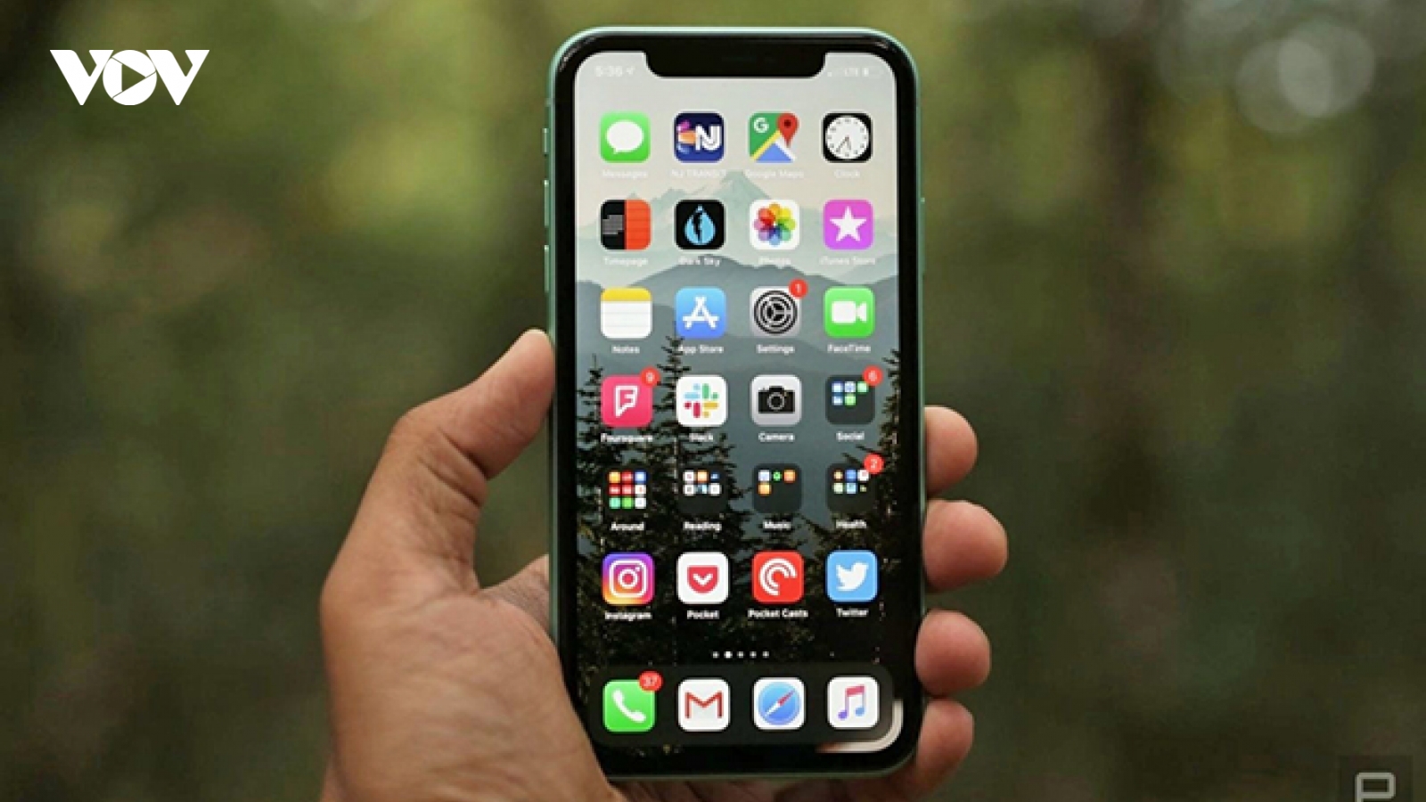 Điểm mặt những smartphone "hot" nhất trên kệ tháng này