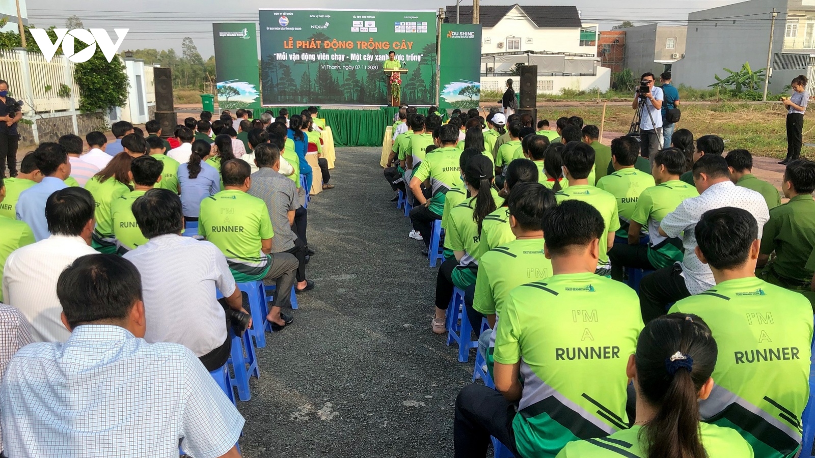 Hậu Giang: “Mỗi vận động viên chạy- Một cây xanh được trồng”