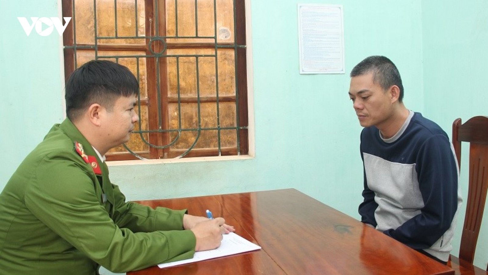 Lạng Sơn: Bắt giữ nhóm đối tượng mua bán 2 bánh heroin và tàng trữ vũ khí quân dụng