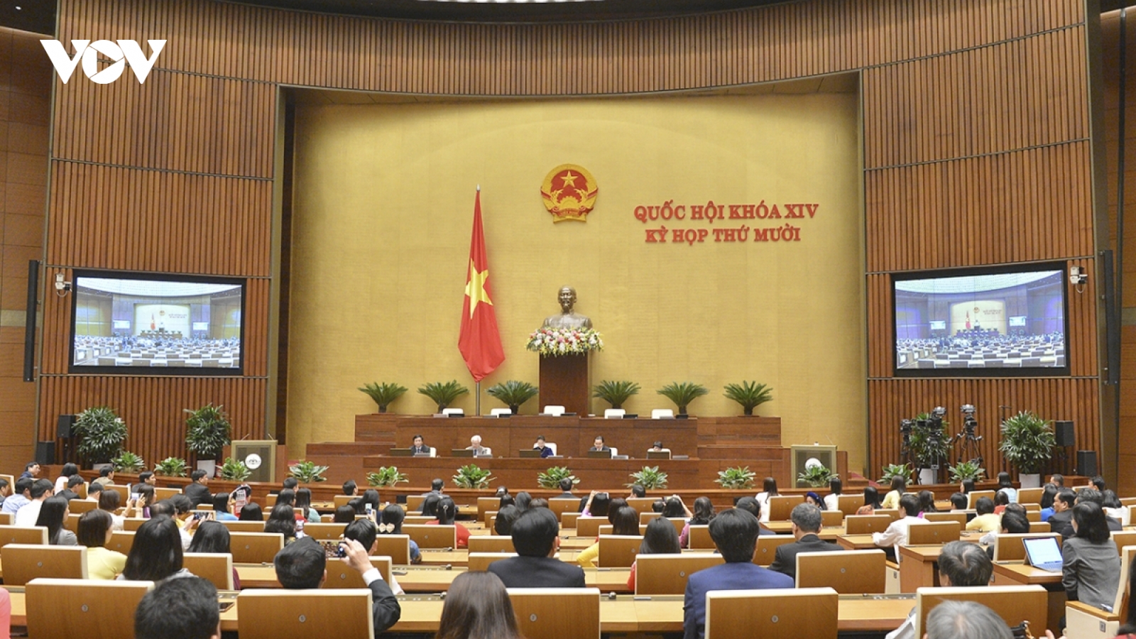 302 đại biểu Quốc hội không đồng ý tách Luật Giao thông đường bộ