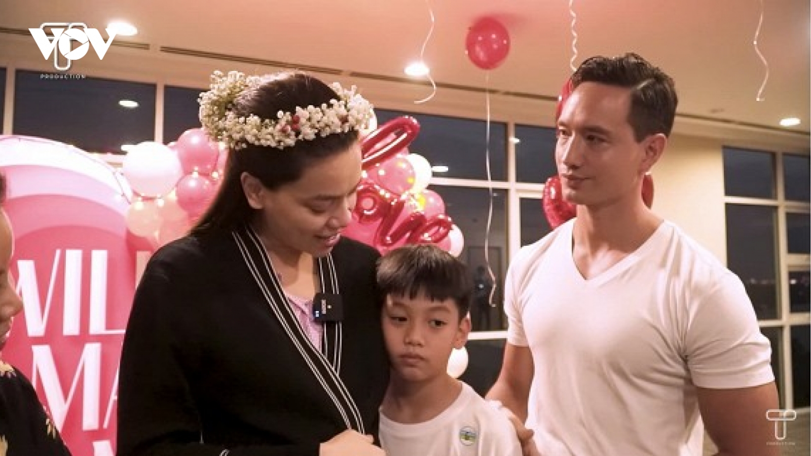 Chuyện showbiz: Hồ Ngọc Hà lần đầu chia sẻ cảm xúc sau màn cầu hôn ngôn tình của Kim Lý