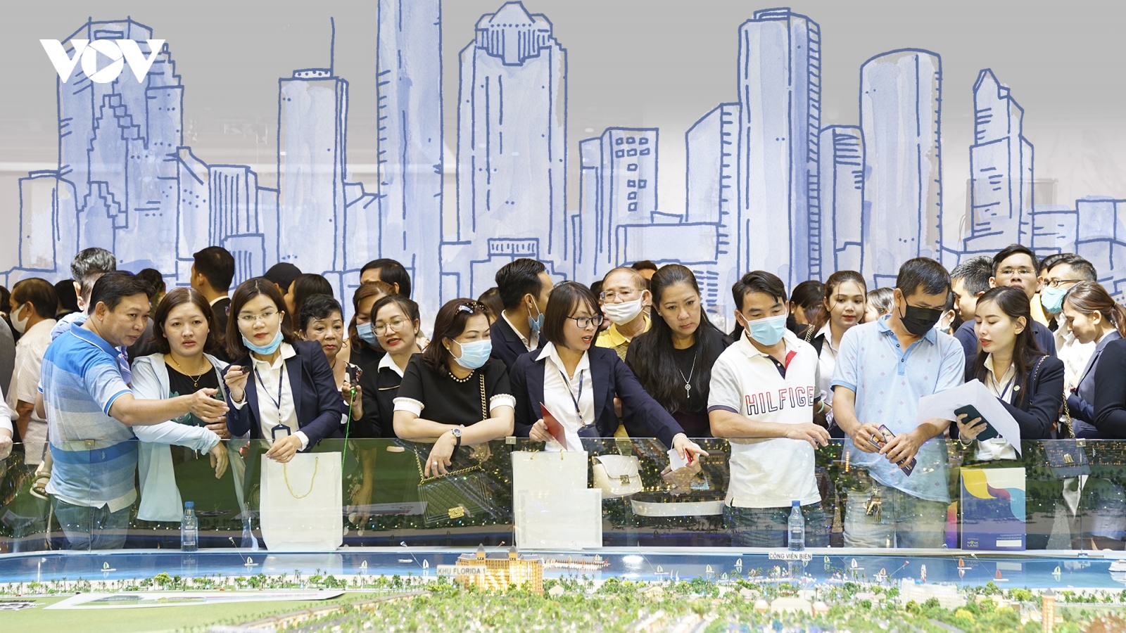 Thị trường bất động sản 2021: Nhà đầu tư đứng yên, nghe ngóng, chờ thời