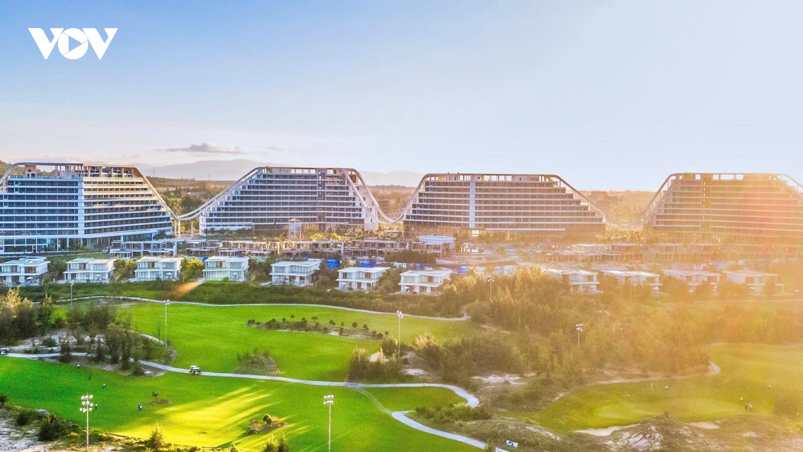 Khánh thành FLC Grand Hotel Quy Nhon - khách sạn quy mô hàng đầu Việt Nam tại Bình Định
