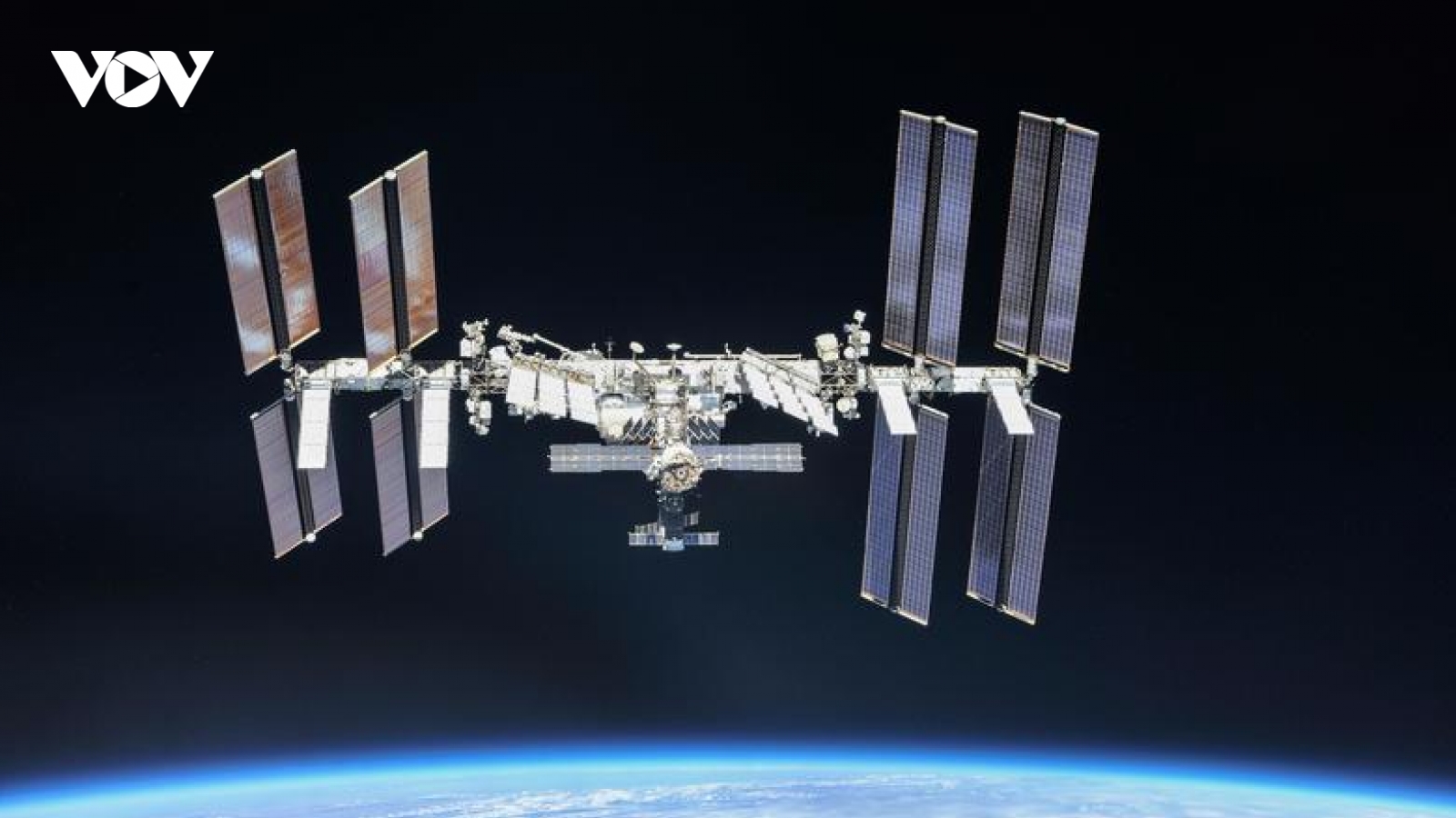 Tập đoàn SpaceX phóng tàu vũ trụ đưa 4 nhà du hành lên ISS