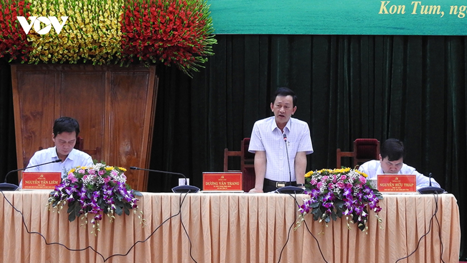 Bí thư Kon Tum: Xử lý nghiêm cán bộ, đảng viên vi phạm trong quản lý bảo vệ rừng