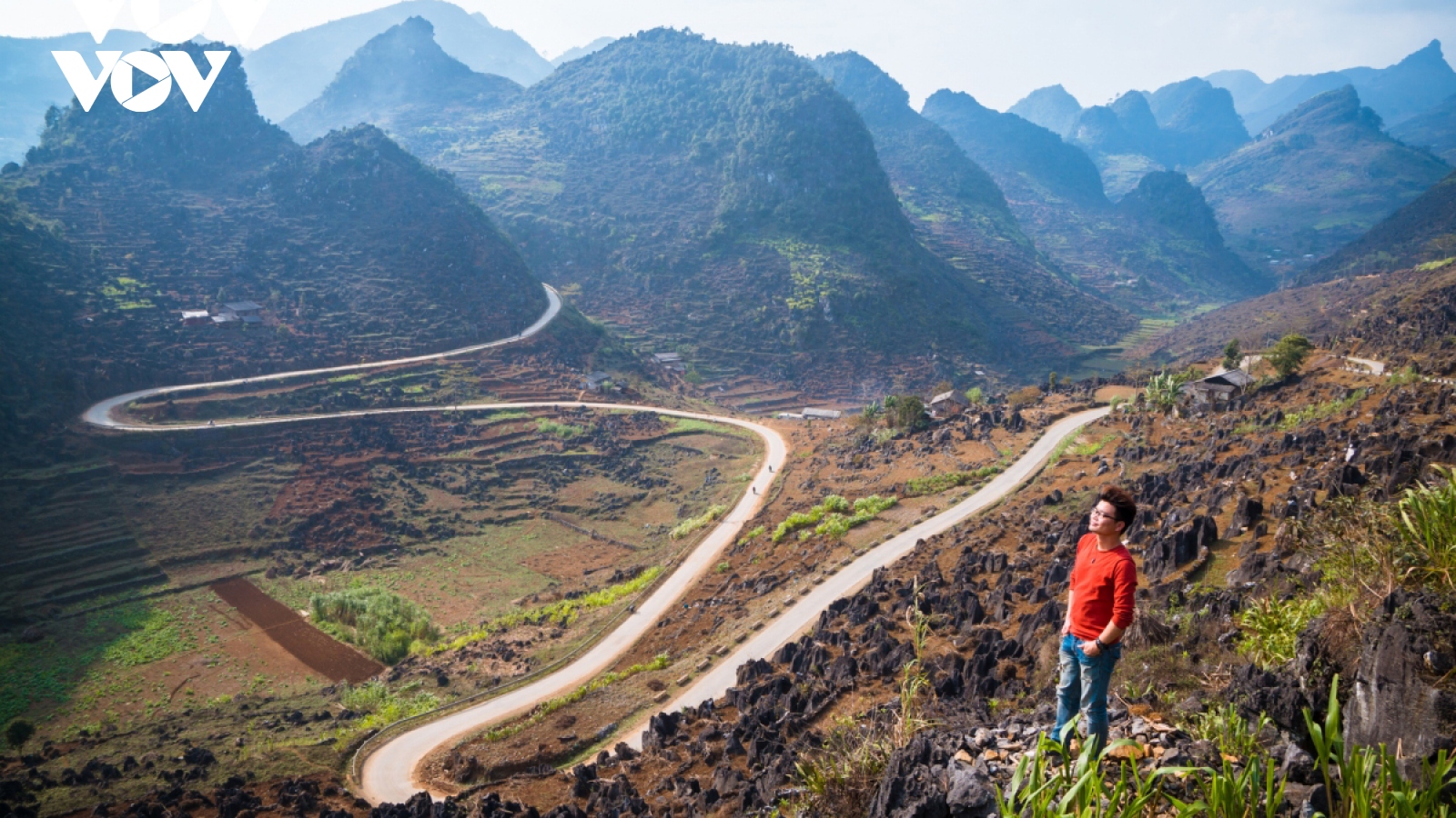 Stunning images of perilous passes in Ha Giang