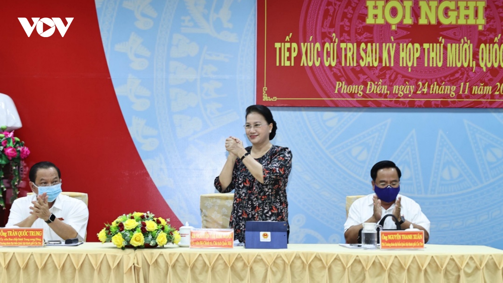 Chủ tịch Quốc hội tiếp xúc cử tri huyện Phong Điền, TP Cần Thơ